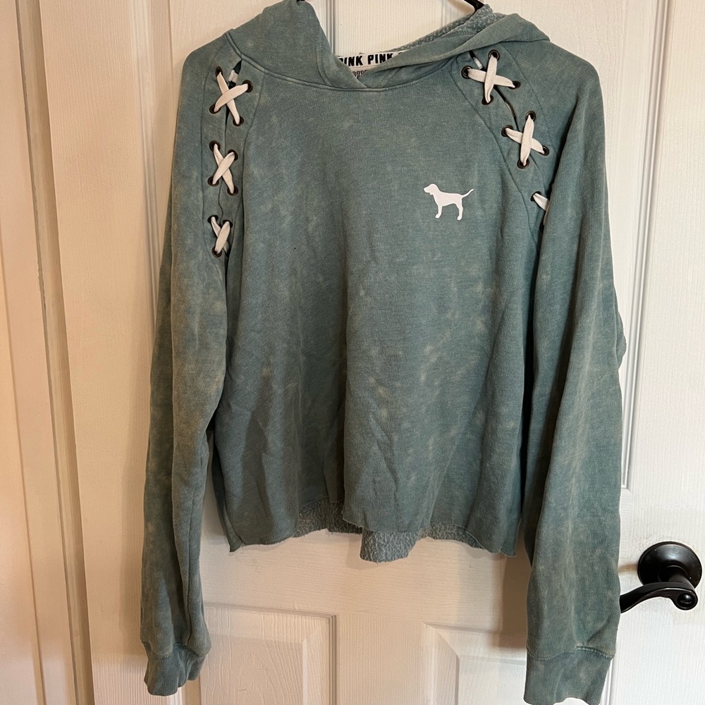 VS PINK cropped hoodie